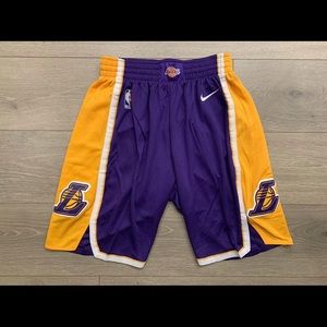 🏀🔥Nike swingman Lakers basketball shorts🔥
